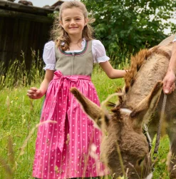 Zillertaler Trachtenwelt Dirndl-Kinder Dirndl "Irmi", Helloliv-Pink Grün